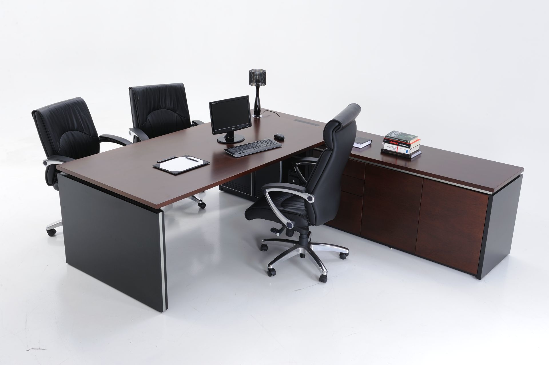 2_1_110305_yj92a9lhuk-3